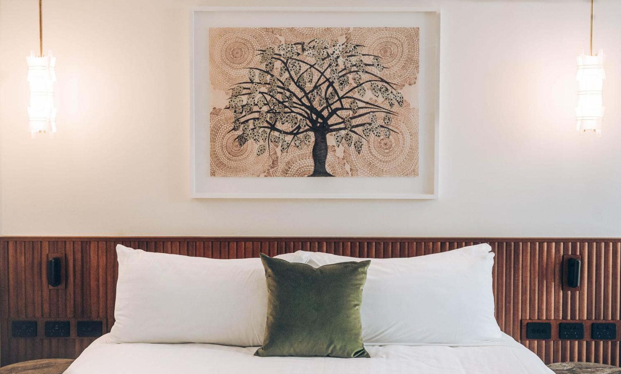 Risby Cove Boutique Hotel Strahan Bagian luar foto